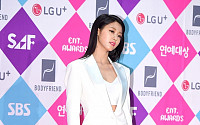 [BZ포토] AOA 설현, 시크한 올화이트 패션