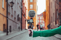 [이법저법] 유튜브에 내 얼굴이?…동의 없는 영상 촬영·게시, 삭제 요구할 수 있을까