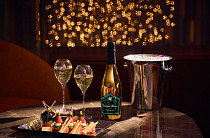 “연말엔 파티지” vs “나홀로 조용히”⋯맞춤형 프로그램 내놓는 호텔들 [배근미의 호스테리아]