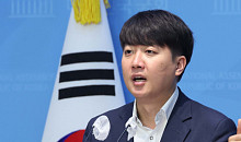 이준석 &quot;尹에게 '오빠'라고 한 것 기억...명태균은 메신저&quot;