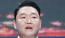 경찰, 싸이 소속사 등 압수수색…수면제 대리수령 혐의