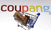 쿠팡 주주, 美 법원 집단소송…"정보유출 후 공시의무 위반"