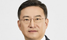 김남정 동원그룹 회장 "글로벌 사업에 속도…AI로 생산성 높이자"