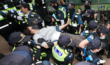 대학가로 번지는 분노…"투표용지 부족 사태는 참정권 침해"
