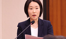 野 "7년간 비거주 1주택" vs 與 "소상공인 적임자"