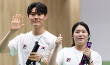추가은-홍수현, 10m 공기권총 혼성 단체전서 은메달