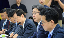 금융위, 레버리지 ETFㆍAI 해킹 쟁점…산은ㆍ기은 내부통제도 도마