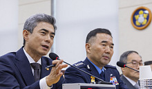 與 '전작권 조속 환수' 野 '안보 공백 우려'…종감서 정면충돌