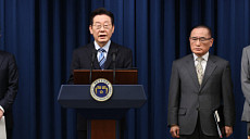 "관세 불확실성 덜었다"…팩트시트 합의에 한숨 돌린 'K-반도체'