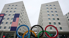 머라이어 캐리·보첼리 뜬다…사상 첫 '4원 중계'