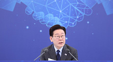 李 49억7700만원 신고…이장형 법무비서관 134억 1위