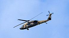 이란군, 트럼프 반박…"항공기 3대 격추·조종사 구조 저지"