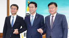 여야, 선관위 국조 속도전 합의…정점식·한병도, 협상 시동