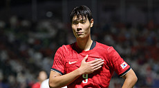 남녀 축구 나란히 4강행···남자는 4연패·여자는 첫 결승 도전