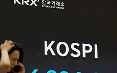 50대 이상 주식투자 660만 명…노후자금까지 증시로 몰렸다