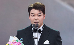 전현무, 박나래 대신 90도 사과 "기대 못 미쳐 송구"