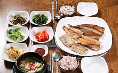 '2TV 생생정보' 오늘방송맛집- 배우 김승수 추천! 모둠 생선구이 맛집 '의○○○'