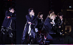 명품 대신 ‘송지오’ 선택한 이유...BTS 의상에 담긴 ‘영웅’ 코드