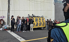 경찰, 유해진 신변보호 조치⋯'암살자(들)' 논란 속 보호 나섰다
