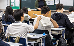 [6월 모평] 국어·수학·영어, 지난해 수능과 비슷…“본수능, 난이도 예측 어려워”