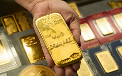 [뉴욕금값] 차익 실현 물량 급증하며 하락세…금 선물 4.46%↓