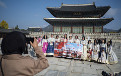 올해 외래관광객 1870만 명 돌파 전망, 역대 최다⋯1.68초마다 1명씩 방한