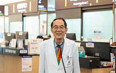 “휴대폰을 꺼본 적 없다”… 위상양 전 원장의 환자 살린 신념[인터뷰]