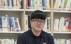 ‘불수능’서 만점 받은 왕정건 군 “요령 없이 매일 공부했어요”