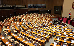 연말 대치 정국 계속…‘2차 종합특검·필리버스터 제한’ 격랑