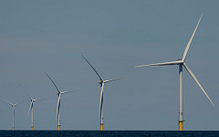 트럼프, 해상 풍력발전소 5곳 급제동⋯재생에너지 저지 강수