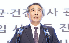 민중기 특검, 180일간의 수사 기간 마치고 최종 수사 결과 발표 [포토]