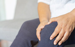 ‘골다공증’, 초기 징후 없어 예방·조기 관리 중요 [e건강~쏙]