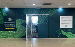 [단독] 인천공항 탑승객 줄세우는 스타벅스, 김포공항까지 접수