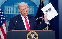 트럼프, 한국에 알래스카 LNG 개발 투자 압박⋯선긋기 무색 [노골화된 에너지 동맹]