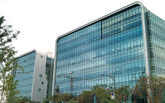 코스맥스, 글로벌 시장 개척 K뷰티업계의 든든한 조력자[2026 소비자유통대상]