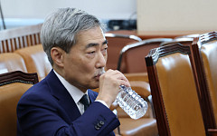 여야 공방 끊이지 않은 신현송 청문회⋯경과보고서 채택 못하고 종료