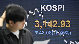 '증시 1% 이상 하락 마감'... 환율 1390원대 유지