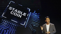 업비트 D 컨퍼런스 2025, 비전 및 전략 발표하는 오경석 두나무 대표