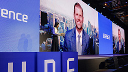 UDC 2025, 화상 대담하는 에릭 트럼프 트럼프오거니제이션 총괄 부사장