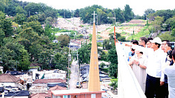 백사마을 재개발현장 찾은 오세훈 서울시장