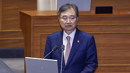 국회 '외교·통일·안보' 대정부질문…한미 관세협상 공방