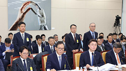 국정감사 출석한 통신3사 CEO