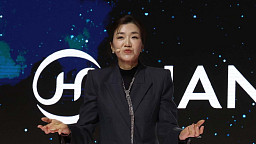 한진그룹 '미래전략-NEW CI' 브리핑하는 조현민 사장