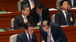 예결위, 728조 내년 예산안 종합질의...'자료는 꼼꼼하게'