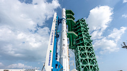 4차 발사 앞둔 누리호, '27일 새벽 발사'