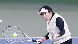 2025 KATO 이투데이 오픈 전국동호인 테니스 대회, 경기 펼치는 선수들