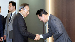 이명박 전 대통령 예방한 장동혁 국민의힘 대표