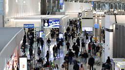 '중국 무비자 효과?'…인천공항 일일 여객 역대 최다
