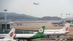 국제선 회복에 하늘길 붐볐다…항공 여객 '역대 최고치'