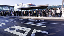 냉동고 추위 속 버스도·택시도 '감감무소식'